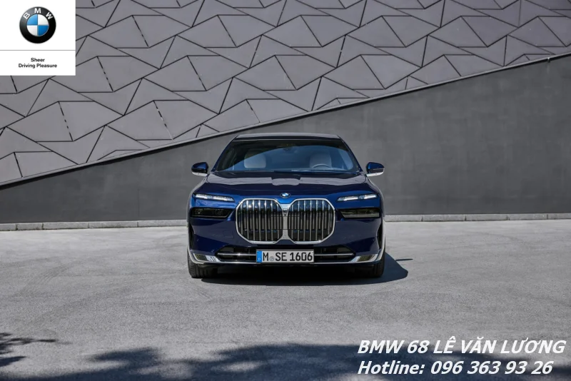 BMW 735i Pure Excellence