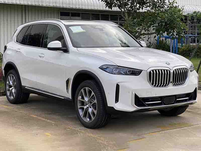 BMW X5 xDrive40i xLine LCI