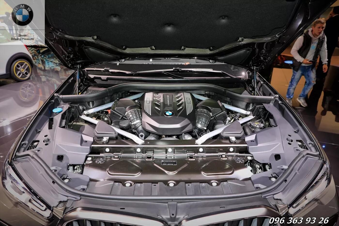 BMW X7 2020