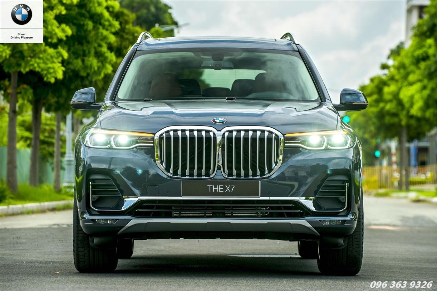 Đánh giá giá lăn bánh BMW X7 2023