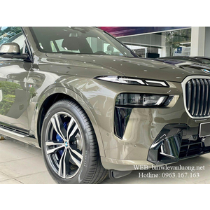 BMW X7 xDrive40i M-Sport LCI