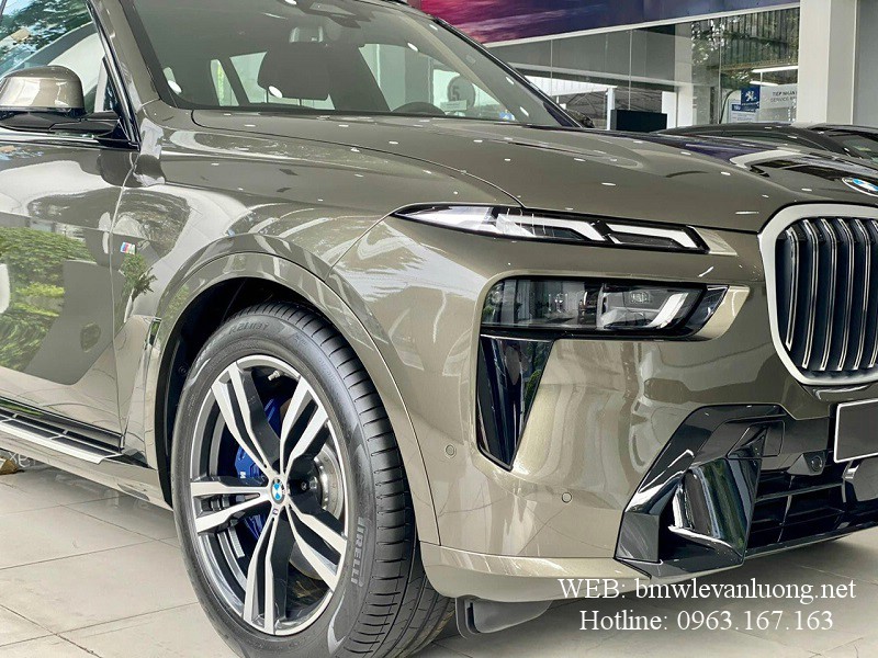 BMW X7 xDrive40i M-Sport LCI