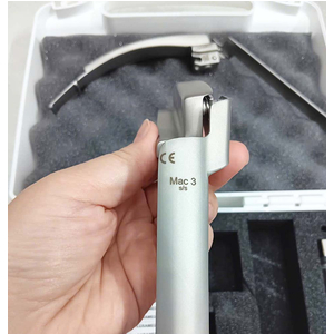 Bộ đặt nội khí quản khó người lớn ánh sáng lạnh Led 2.5V Luxamed (dây dẫn sáng tích hợp, 3 lưỡi khó)