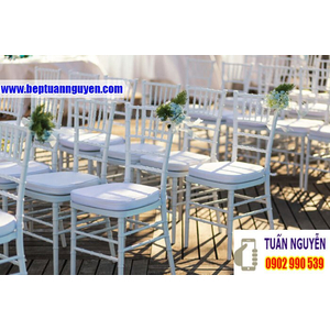 Cho thuê ghế chiavari tiffany