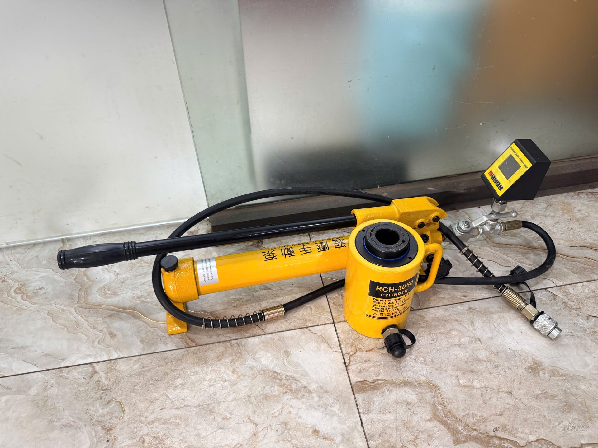 Bộ kích nhổ thép, nhổ bulong hiện trường 30 tấn