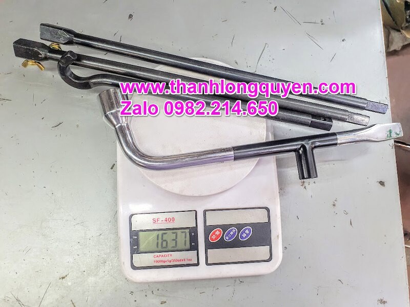 Bộ phụ tùng thay vỏ dự phòng mở bánh sơ cua cho xe toyota innova