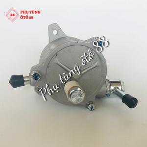 BƠM CHÂN KHÔNG ĐUÔI MÁY PHÁT XE TẢI ISUZU 5 TẤN 4HG1 - NQR 71