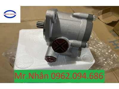 BƠM LÁI XE ĐẦU KÉO MỸ. HÀNG NHẬP KHẨU