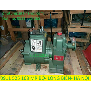 Bơm nước cho xe tưới cây rửa đường