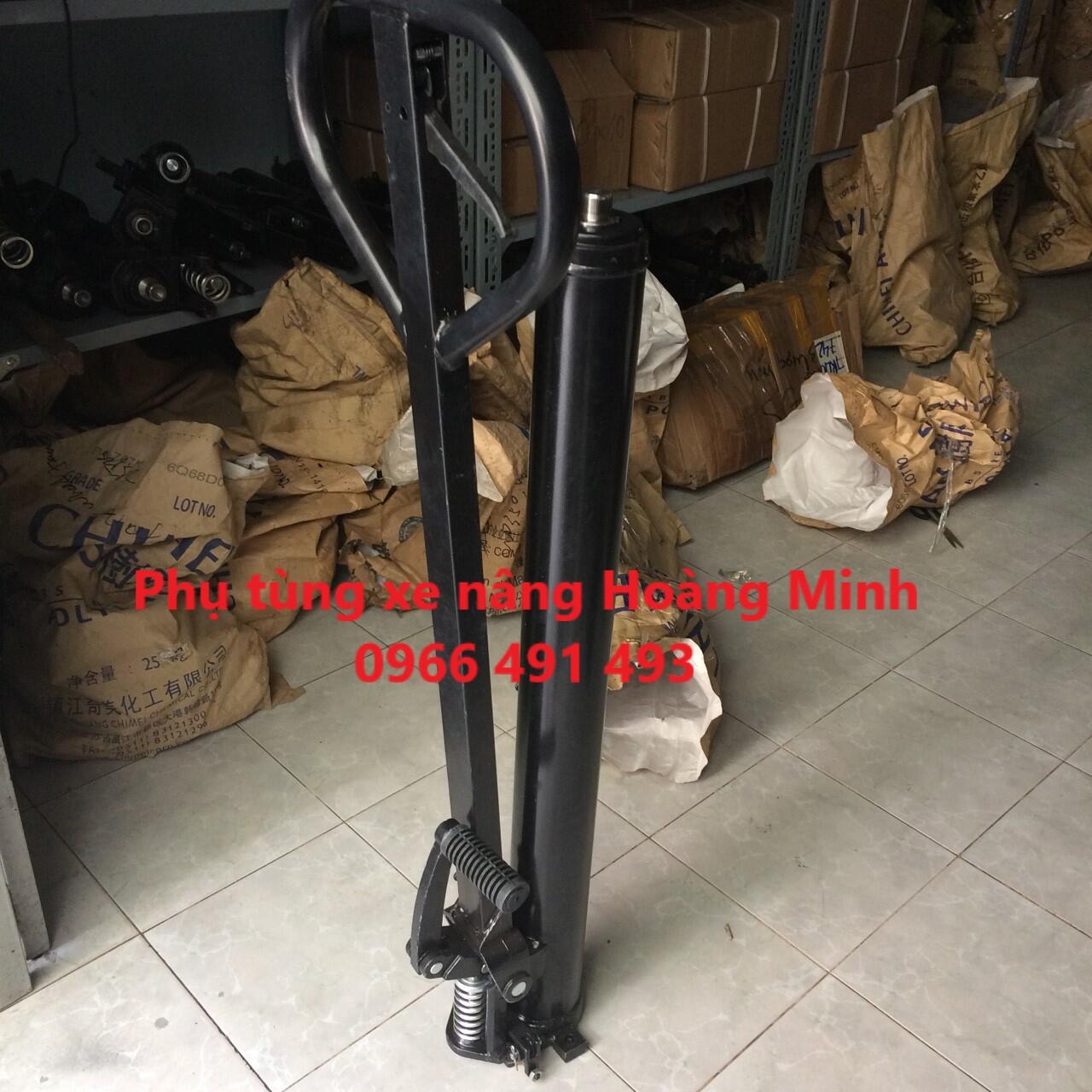 Bơm thủy lực xe nâng tay cao 1500KG