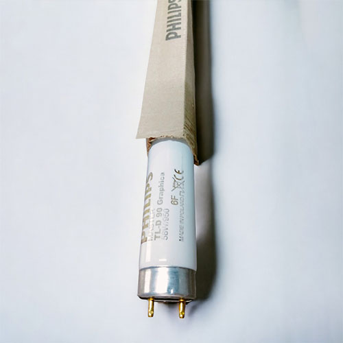 Bóng đèn soi màu TL-D 90 Graphica 58W/950 T8 Philips