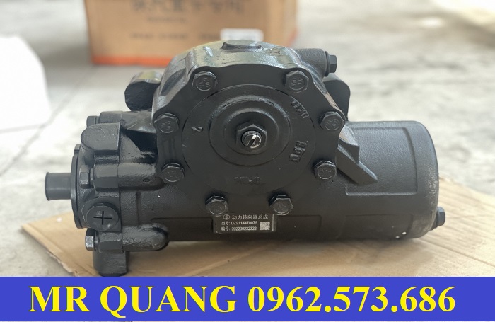 bót tay lái shacman