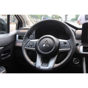 New Mitsubishi Xpander MT