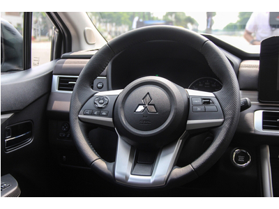 New Mitsubishi Xpander MT