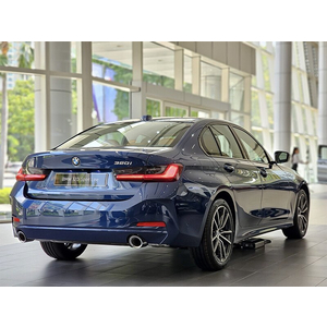 BMW 320i Sport Line LCI