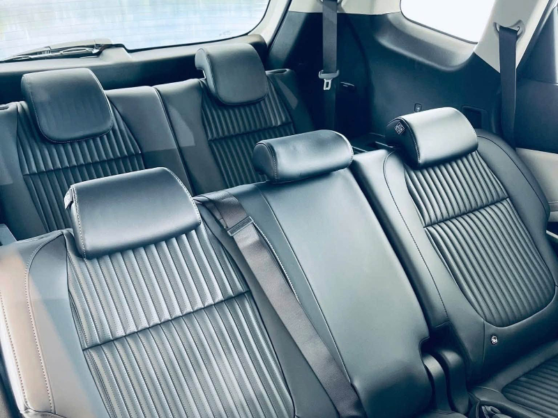 KIA Carens Clavis 1.5G Deluxe