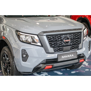 Nissan Navara 2WD Tiêu chuẩn