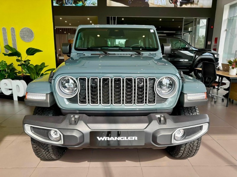 Jeep Wrangler Sahara