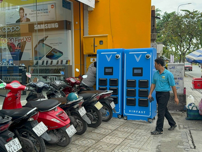 Bùng nổ trạm đổi pin xe máy điện