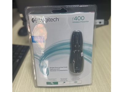 Bút thuyết trình Laser Logitech R400