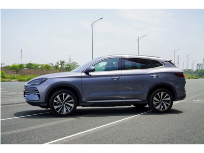 BYD Sealion 6: Giá xe lăn bánh, khuyến mãi & thông số