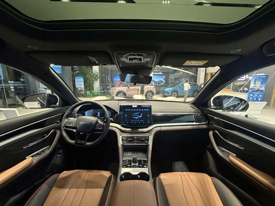 BYD Sealion 6: Giá xe lăn bánh, khuyến mãi & thông số