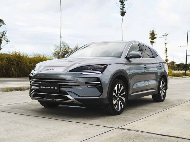 BYD SEALION 6