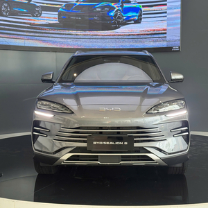 BYD SEALION 6
