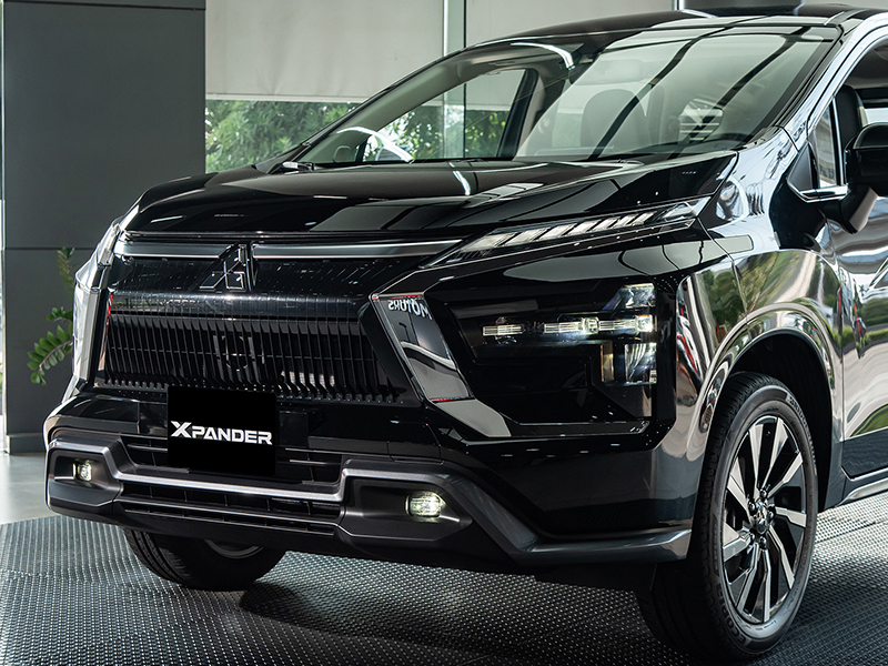 New Mitsubishi Xpander AT Premium