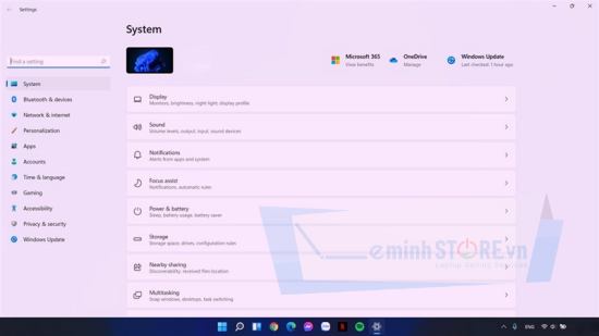 cach mo camera tren windows 11