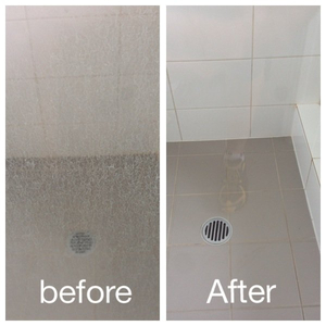Cách tẩy kính nhà tắm bị ố mốc cặn kết tủa