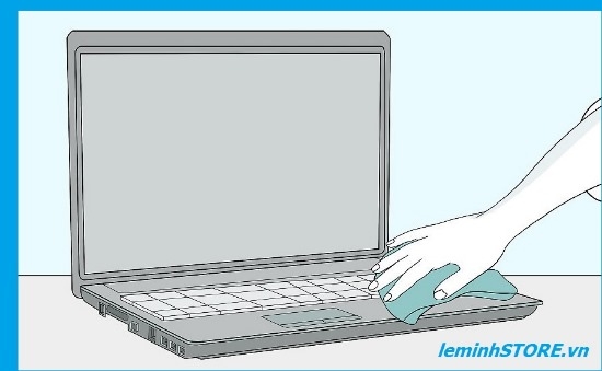 laptop vô nước