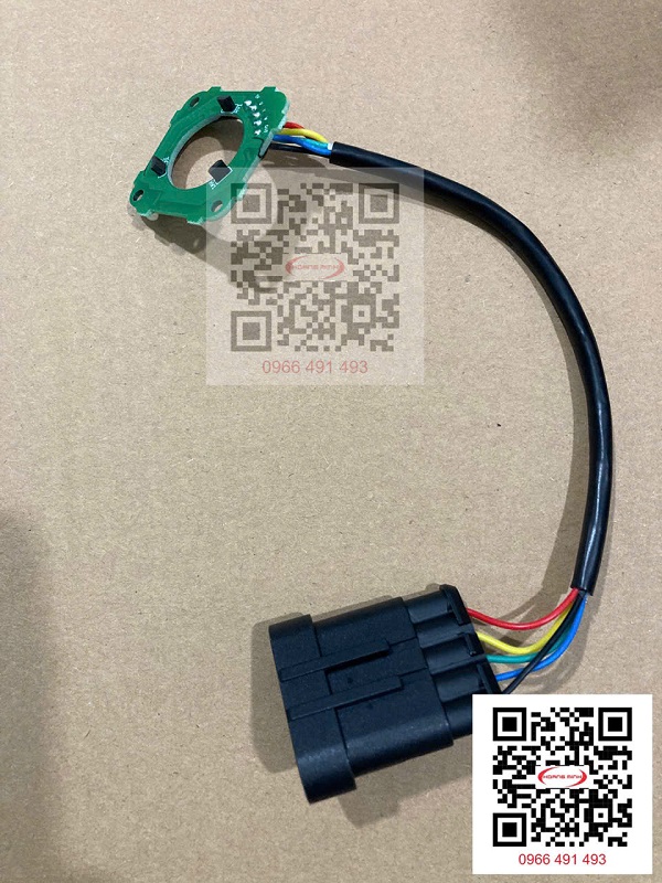 Cảm biến tốc độ động cơ motor chạy trên xe nâng điện CBD