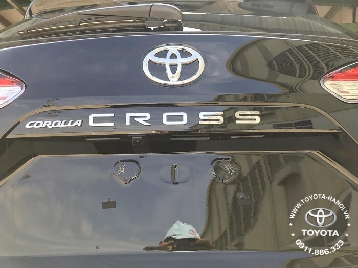 Camera lùi trên xe Toyota Corolla Cross 1.8G