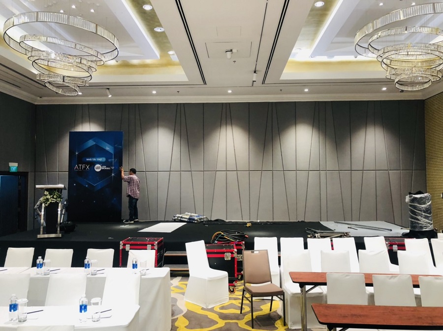 Cho Thuê Màn Hình Led TPHCM Sự Kiện Tọa Đàm Kỹ Năng Kiểm Soát Tâm Lý Trong Đầu Tư