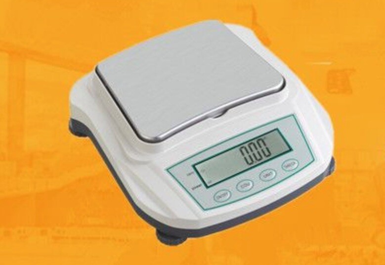 Cân kỹ thuật 2 số lẽ YP20002/(2000 g x 0.01 g)