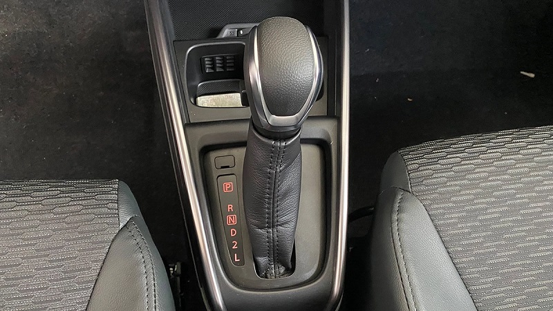 Hộp số tự động 4 cấp êm ái