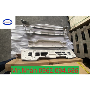 CẢN TRƯỚC DƯỚI HUYNDAI XCIENT TRUNG QUỐC NHẬP KHẨU.