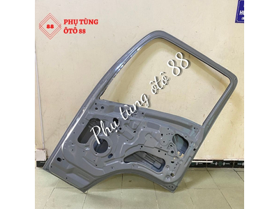 CÁNH CỬA MỘC XE TẢI ISUZU 5 TẤN NQR 550