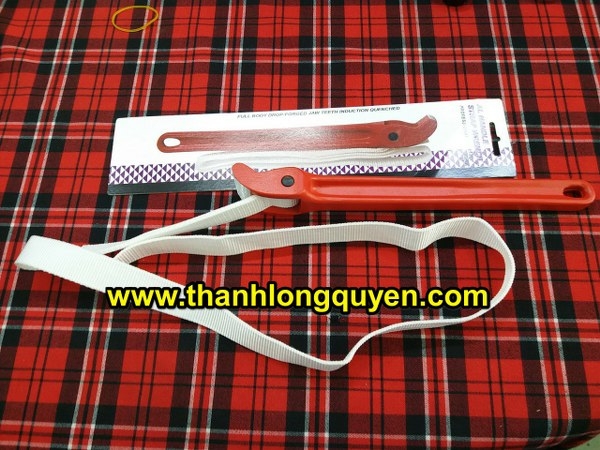 CẢO MỞ LỌC DẦU NHỚT BẰNG DÂY DA 12