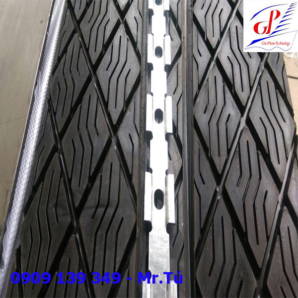 Cao Su insert chống mòn chống trượt, chiụ nhiệt độ cao