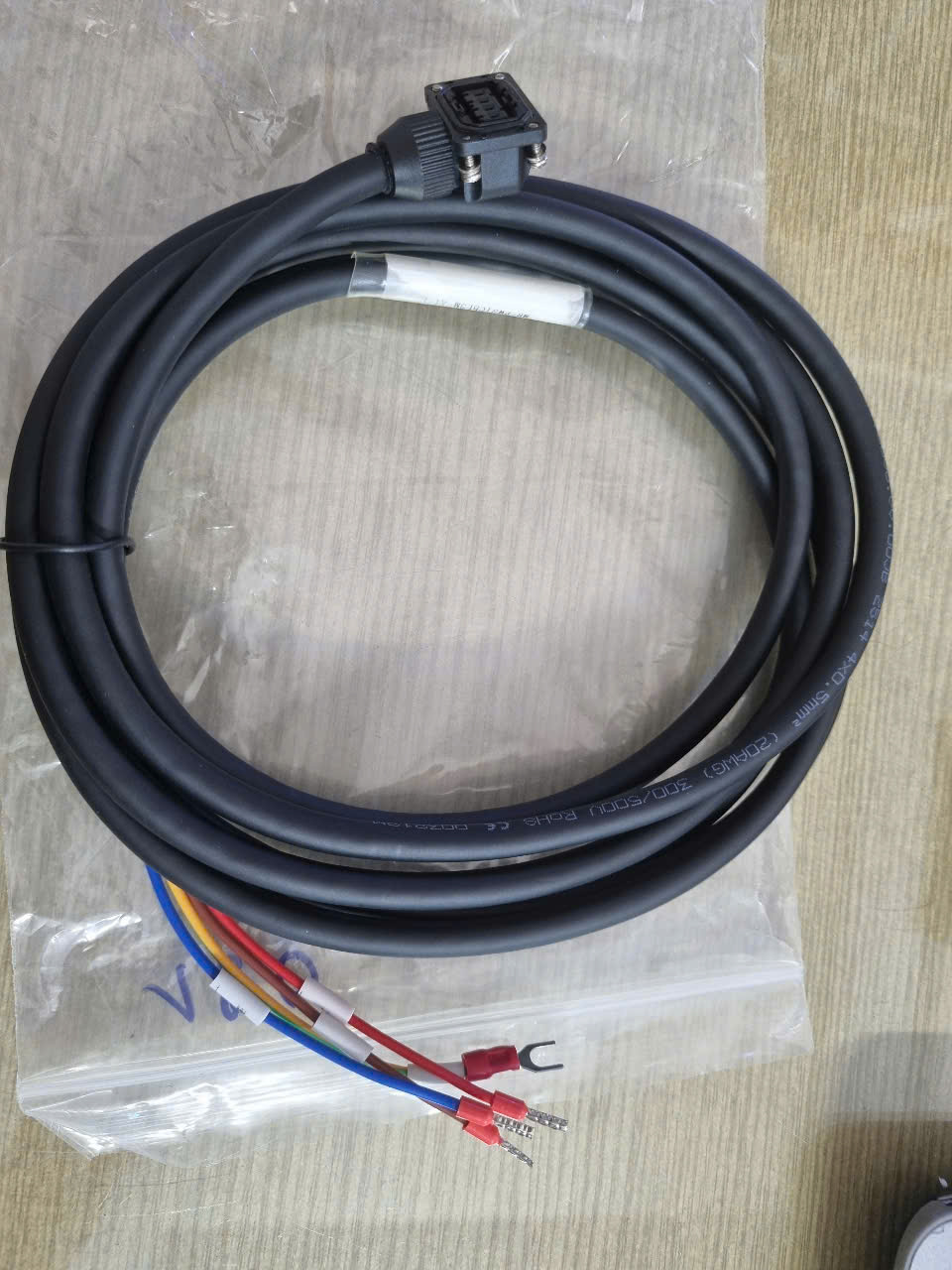 Cáp Nguồn Motor Servo J3 ,J4,JE,JN MR-PWS1CBL3M-A1-L