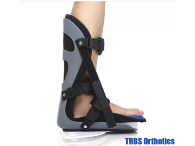 Nẹp gãy xương chân chống xoay