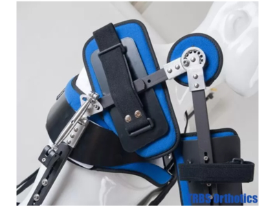 Nẹp y tế cho người trật khớp vai