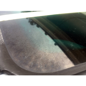 Dung dịch tẩy ố kính xe hơi HG X1 Hard Water Stain Remover for Car Glass 500ML