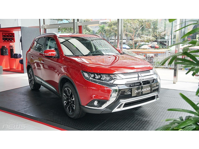 CHĂM SÓC OUTLANDER TRONG MÙA GIÃN CÁCH