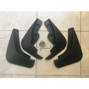 Chắn bùn bánh xe Mazda 3 2010-2012