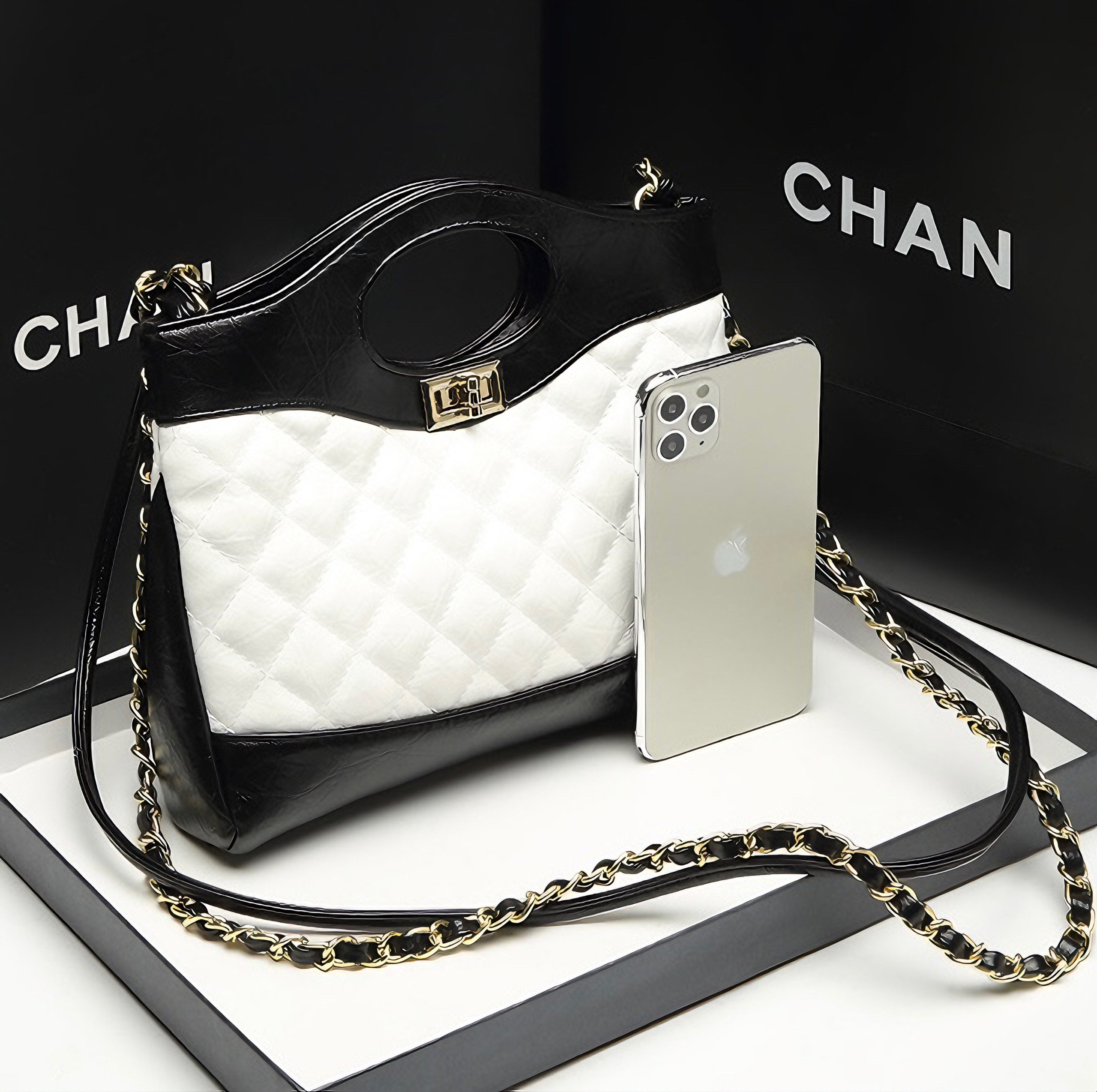 TÚI XÁCH CẦM TAY ĐEO CHÉO NỮ CHANNEL CHẦN TRÁM 31 BAG
