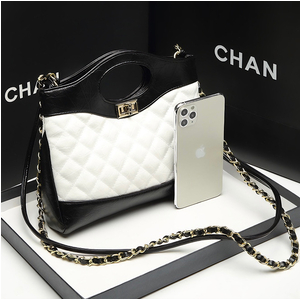 TÚI XÁCH CẦM TAY ĐEO CHÉO NỮ CHANNEL CHẦN TRÁM 31 BAG