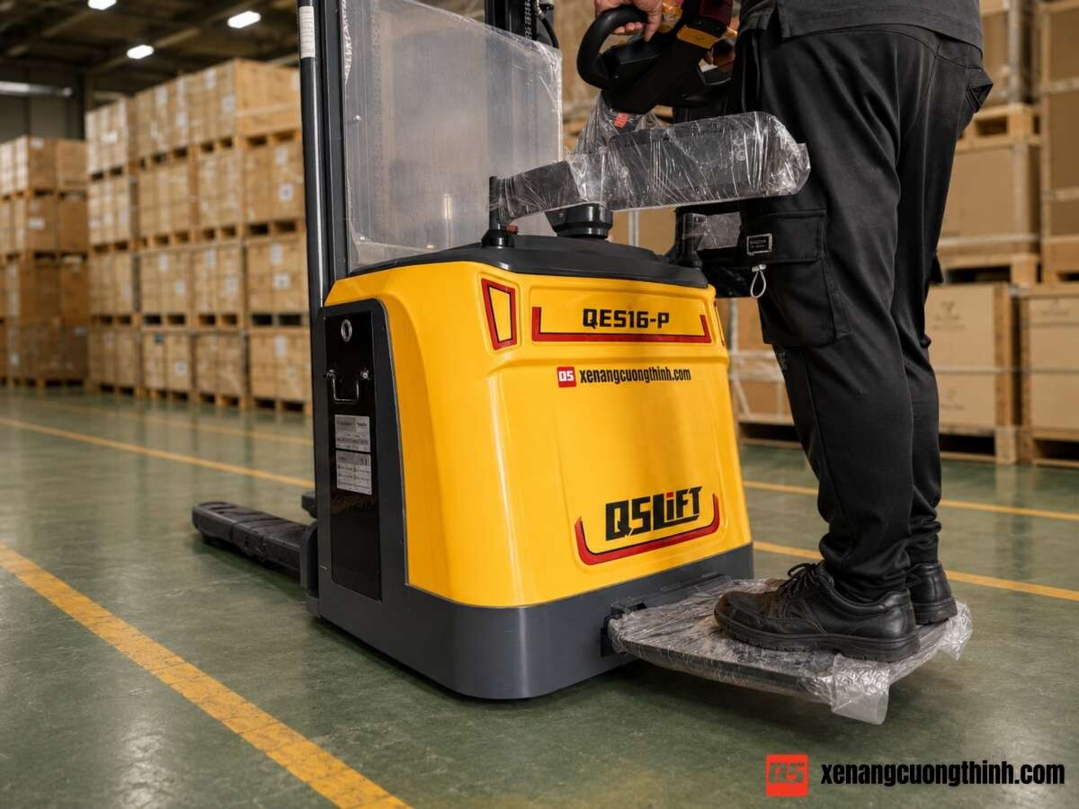 Xe Nâng Điện Stacker 1.6 Tấn 4 mét | QSLift QES16-P